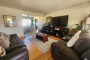 5011 North Pkwy, Sacramento, CA 95823 - Photo 5