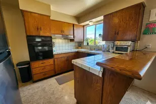 5011 North Pkwy, Sacramento, CA 95823 - Photo 11