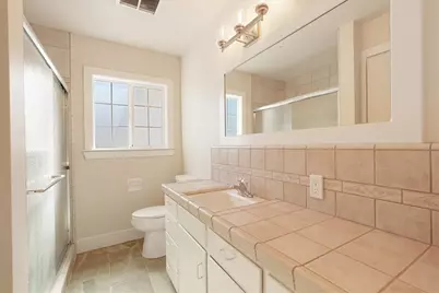 2555 W Sonoma Avenue, Stockton, CA 95204 - Photo 25