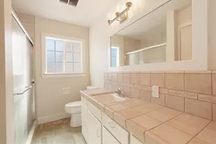 2555 W Sonoma Ave, Stockton, CA 95204 - Photo 25