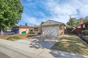 2555 W Sonoma Ave, Stockton, CA 95204 - Photo 3