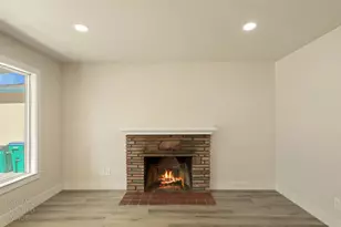 2555 W Sonoma Ave, Stockton, CA 95204 - Photo 9
