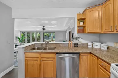 7001 Larkspur Avenue, Citrus Heights, CA 95610 - Photo 27