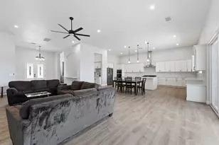 3709 Blue Gum Ave, Modesto, CA 95358 - Photo 17