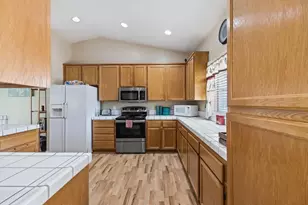 4220 Orchard Hills Dr, Salida, CA 95368 - Photo 11