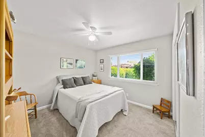 9468 S Wales Way, Elk Grove, CA 95758 - Photo 13