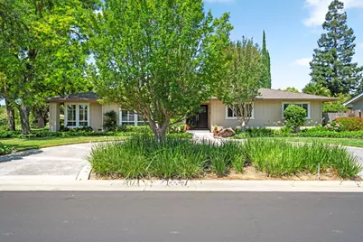 9468 S Wales Way, Elk Grove, CA 95758 - Photo 17