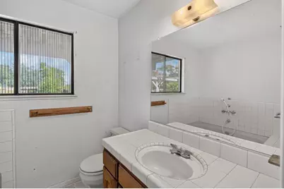 9554 Tavernor Road, Wilton, CA 95693 - Photo 15