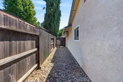 7749 Wooddale Way, Citrus Heights, CA 95610 - Photo 39