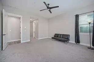 17203 Rosamond St, Lathrop, CA 95330 - Photo 11