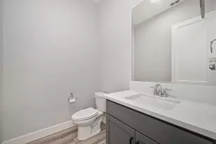 17203 Rosamond St, Lathrop, CA 95330 - Photo 7
