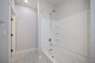 17203 Rosamond St, Lathrop, CA 95330 - Photo 33