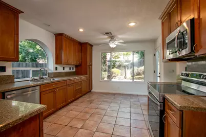 126 Manseau Drive, Folsom, CA 95630 - Photo 5