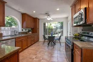 126 Manseau Dr, Folsom, CA 95630 - Photo 5