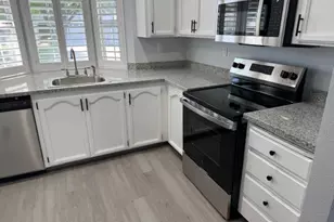 7407 Sunborough Ln, Sacramento, CA 95828 - Photo 27