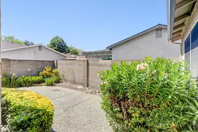7407 Sunborough Lane, Sacramento, CA 95828 - Photo 43