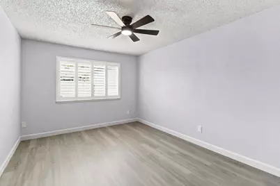 7407 Sunborough Lane, Sacramento, CA 95828 - Photo 37