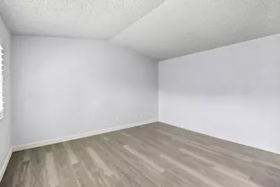 7407 Sunborough Lane, Sacramento, CA 95828 - Photo 29