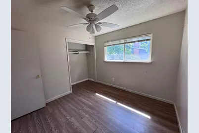 842 W Los Felis Avenue, Stockton, CA 95210 - Photo 17