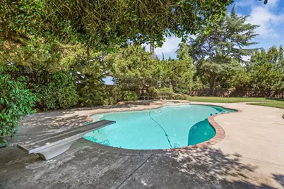 1077 Beyer Lane, Stockton, CA 95215 - Photo 39