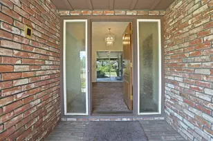 1077 Beyer Ln, Stockton, CA 95215 - Photo 7