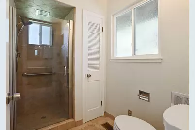 1077 Beyer Lane, Stockton, CA 95215 - Photo 21