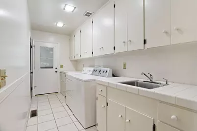 1077 Beyer Lane, Stockton, CA 95215 - Photo 29