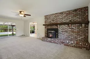 1077 Beyer Ln, Stockton, CA 95215 - Photo 15