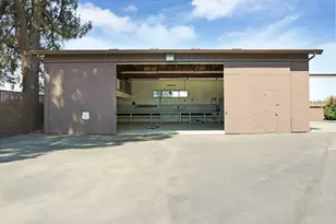 1077 Beyer Ln, Stockton, CA 95215 - Photo 5