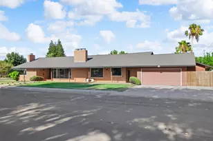1360 East St, Tracy, CA 95376 - Photo 3
