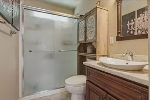2075 Idaho Ave, Stockton, CA 95204 - Photo 23