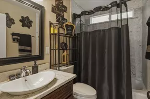 2075 Idaho Ave, Stockton, CA 95204 - Photo 17