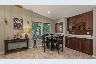 2075 Idaho Avenue, Stockton, CA 95204 - Photo 7