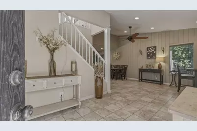 2075 Idaho Avenue, Stockton, CA 95204 - Photo 5