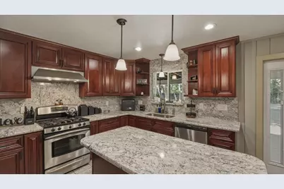 2075 Idaho Avenue, Stockton, CA 95204 - Photo 13