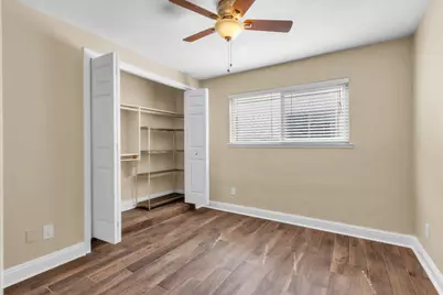 1160 Silver Lake Drive, Sacramento, CA 95831 - Photo 35