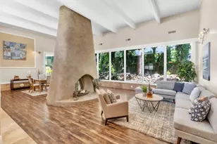 1160 Silver Lake Dr, Sacramento, CA 95831 - Photo 7