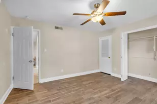 1160 Silver Lake Dr, Sacramento, CA 95831 - Photo 27