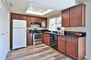 5427 Olympic Way, Sacramento, CA 95842 - Photo 3