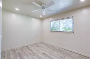 4563 4563 E Sierra Madre Ave, Fresno, CA 93726 - Photo 31