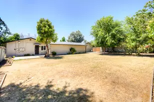 4563 4563 E Sierra Madre Ave, Fresno, CA 93726 - Photo 13