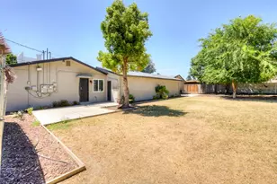 4563 4563 E Sierra Madre Ave, Fresno, CA 93726 - Photo 11