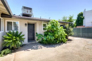 4563 4563 E Sierra Madre Ave, Fresno, CA 93726 - Photo 3