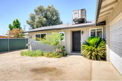 4563 4563 E Sierra Madre Ave, Fresno, CA 93726 - Photo 5