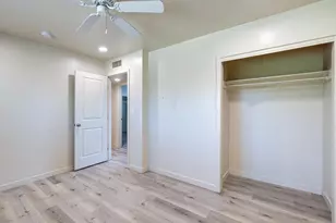 4563 4563 E Sierra Madre Ave, Fresno, CA 93726 - Photo 31