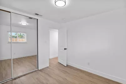 7229 Lawnwood Drive, Sacramento, CA 95828 - Photo 19