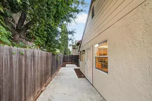 3863 Olivebranch Ln, Carmichael, CA 95608 - Photo 35