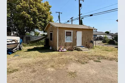 1733 Center Avenue, Dos Palos, CA 93620 - Photo 7