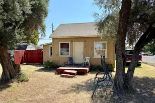 1733 Center Ave, Dos Palos, CA 93620 - Photo 3