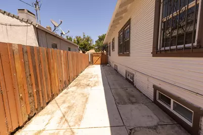 2613 N California Street, Stockton, CA 95204 - Photo 27